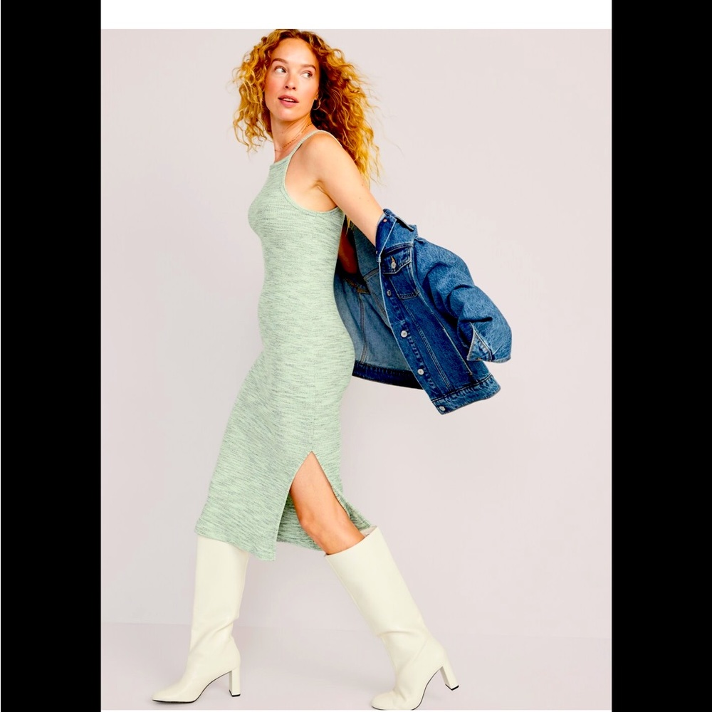Fitted sleeveless rib-knit midi dress